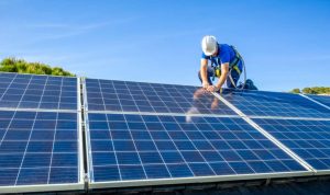 Installation et mise en production des panneaux solaires photovoltaïques à Guipry